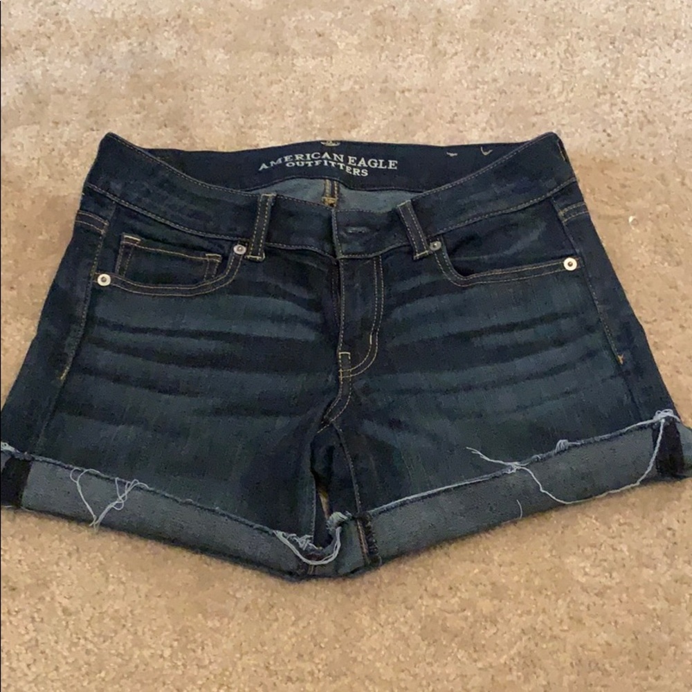 AEO Dark Jean shorts- Mid Thigh